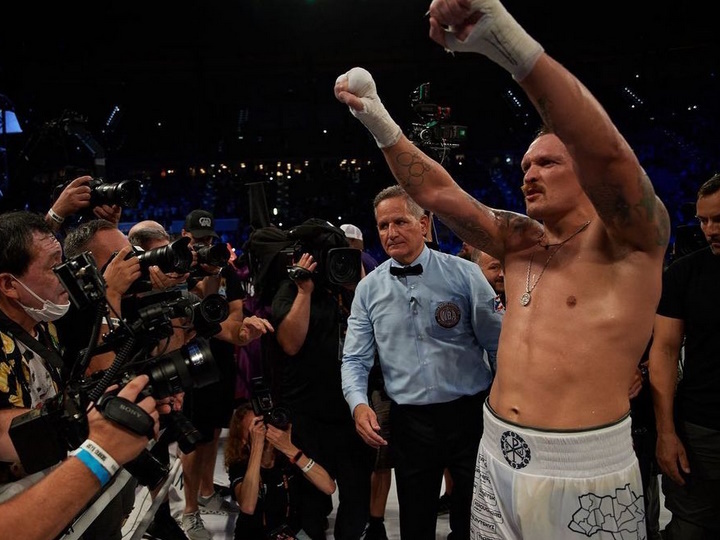 oleksandr-usyk_1693186864.jpg