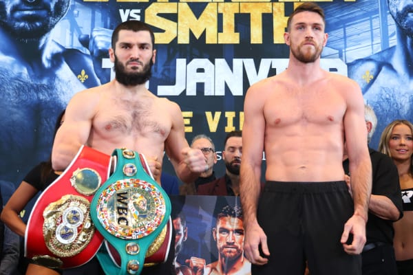 Artur-Beterbiev-vs-Callum-Smith_pose2-1.jpg