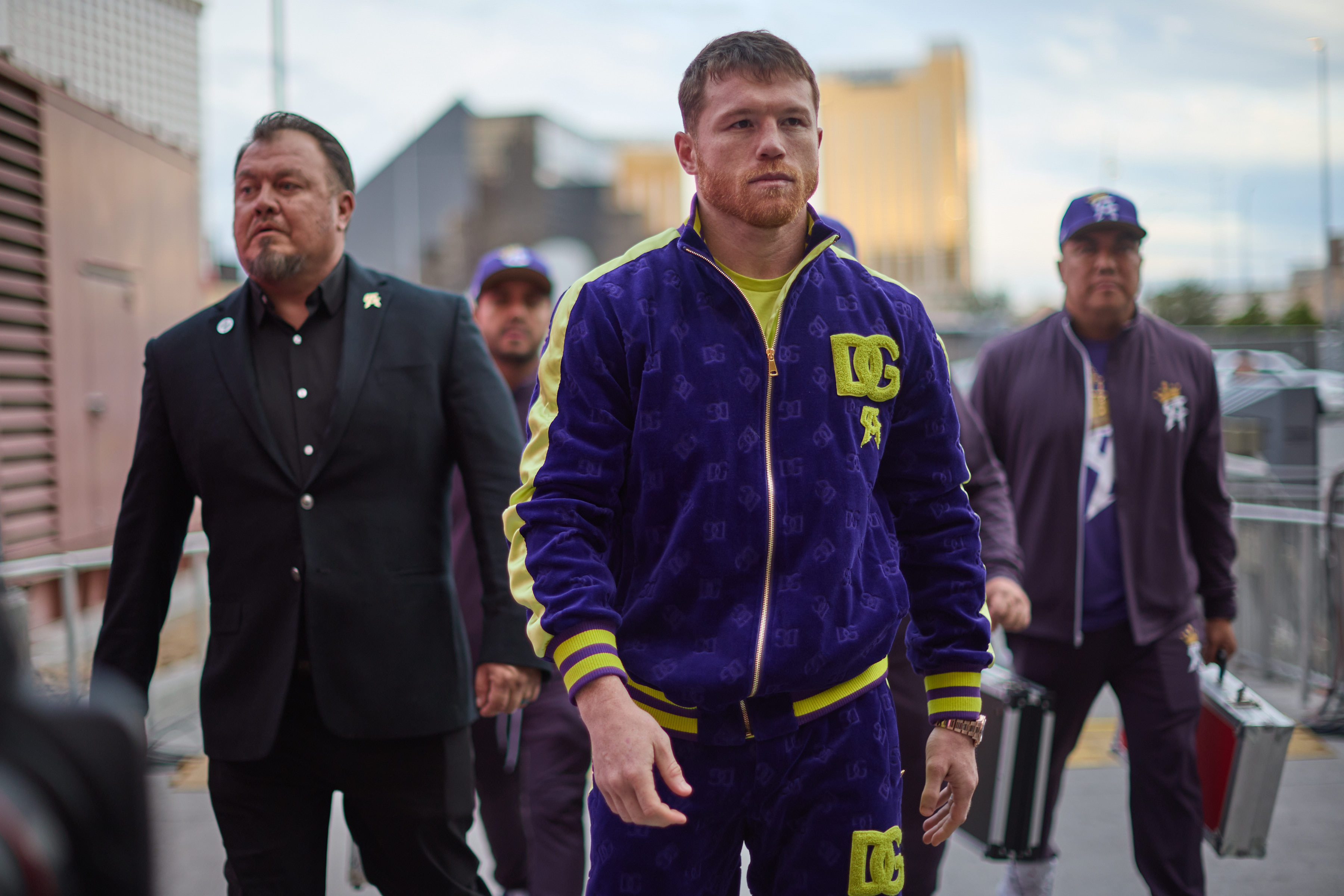 0101_Canelo_Alvarez_Jermell_Charlo_38a22e6230.jpg