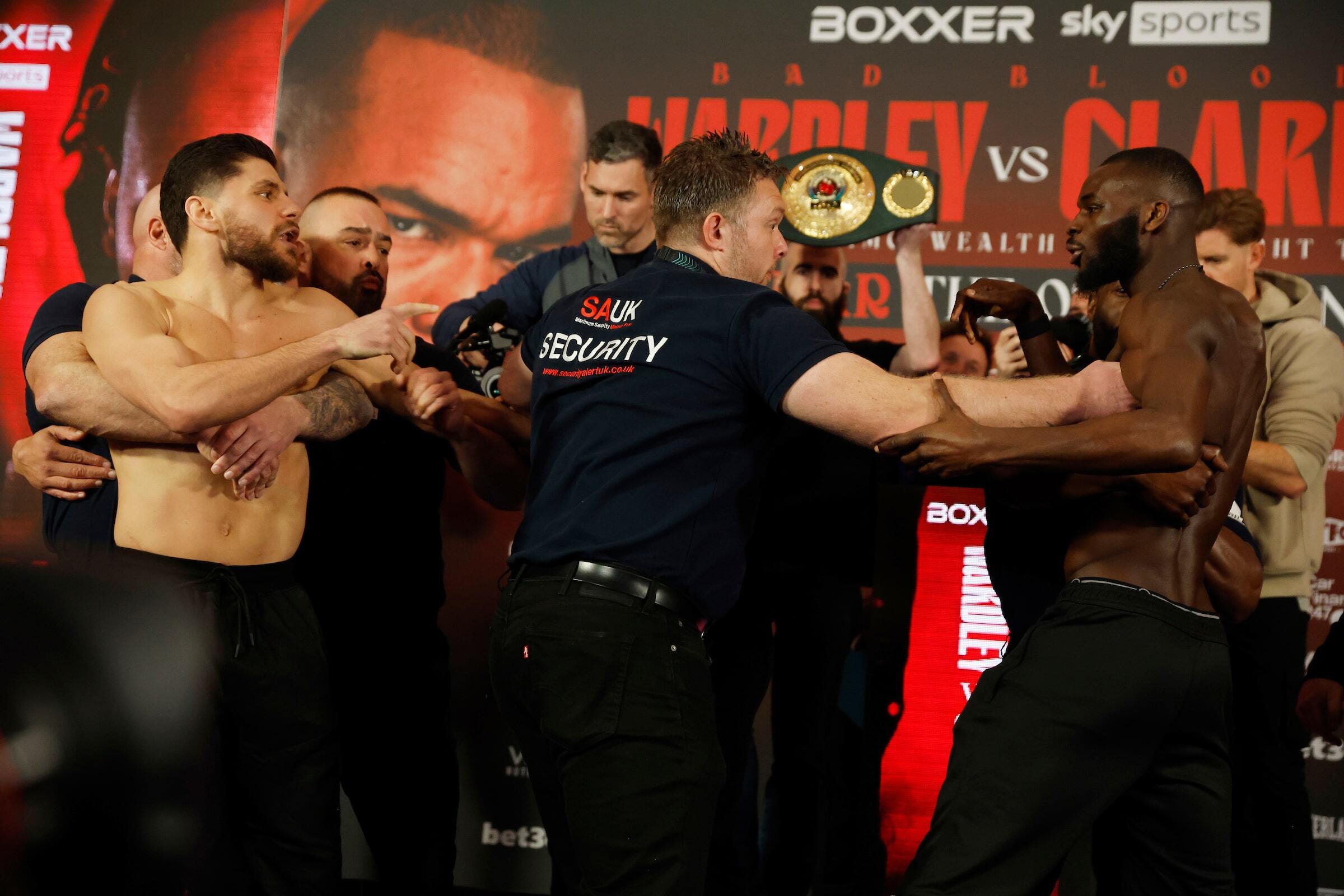 O2WEIGHIN-MARKUvKONGO-27-min.jpg