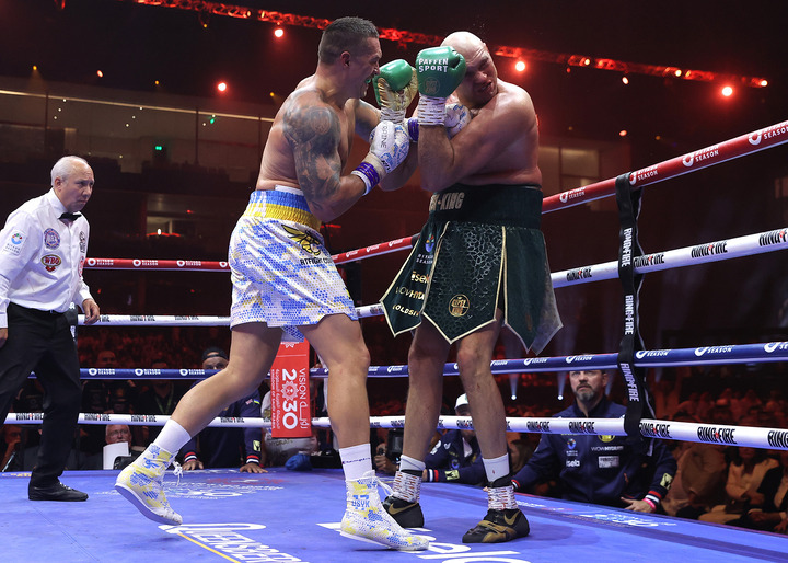 Fury-Usyk_1716079053.jpg