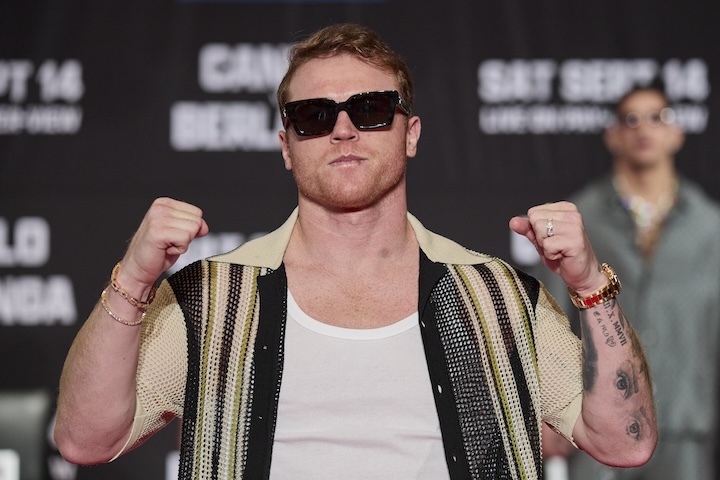 Canelo-Alvarez12.jpg