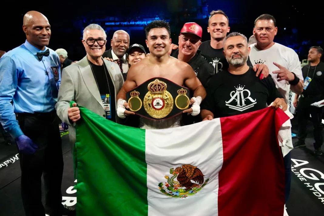 jose-armando-resendiz-mexico-flag-1068x712.jpg_看图王.jpg